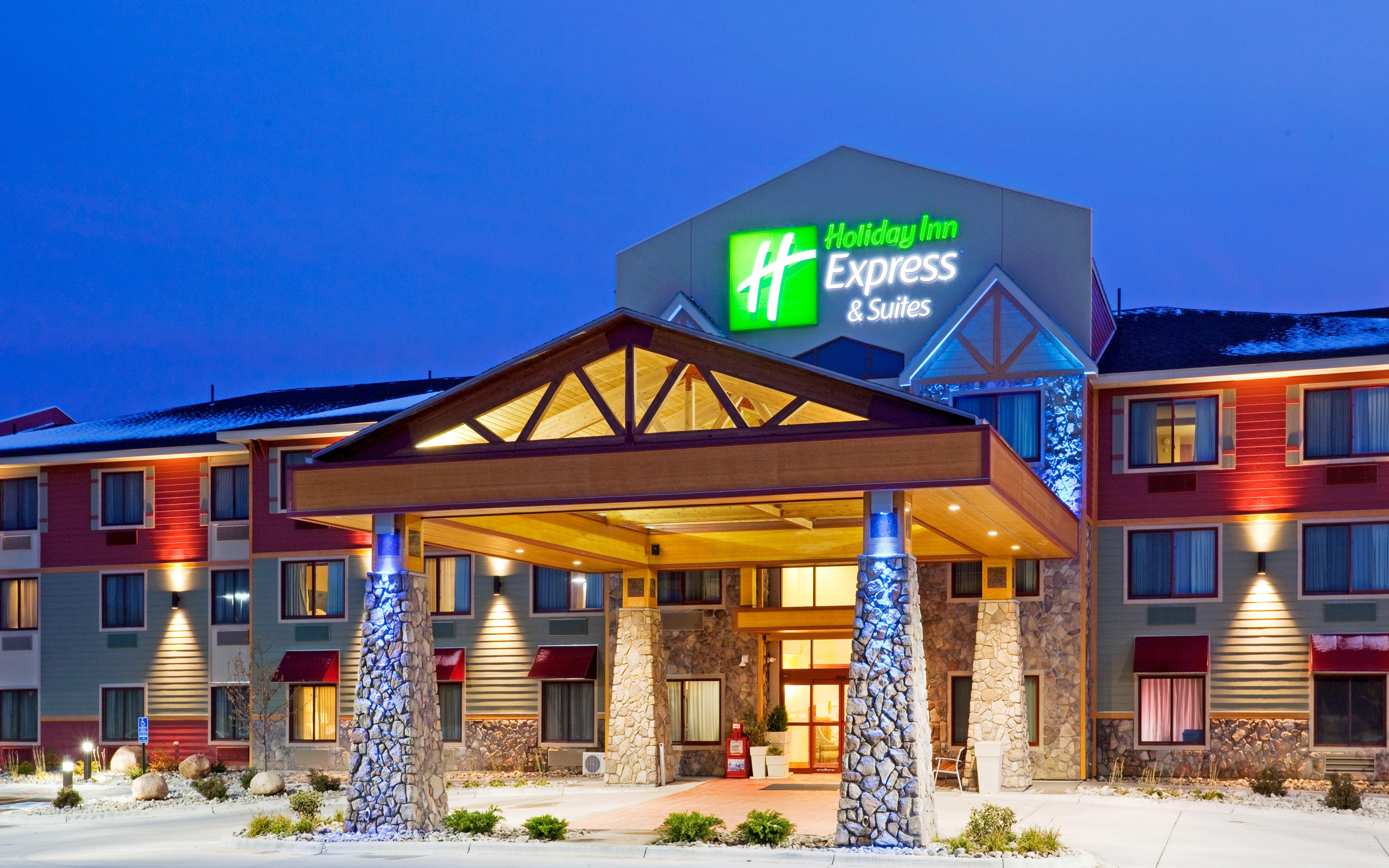 Comfort Inn & Suites Mountain Iron And Virginia Exterior photo