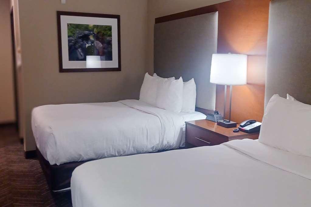 Comfort Inn & Suites Mountain Iron And Virginia Room photo